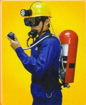 點(diǎn)擊查看詳細(xì)信息<br>標(biāo)題：潛水空氣呼吸器型 閱讀次數(shù)：2988